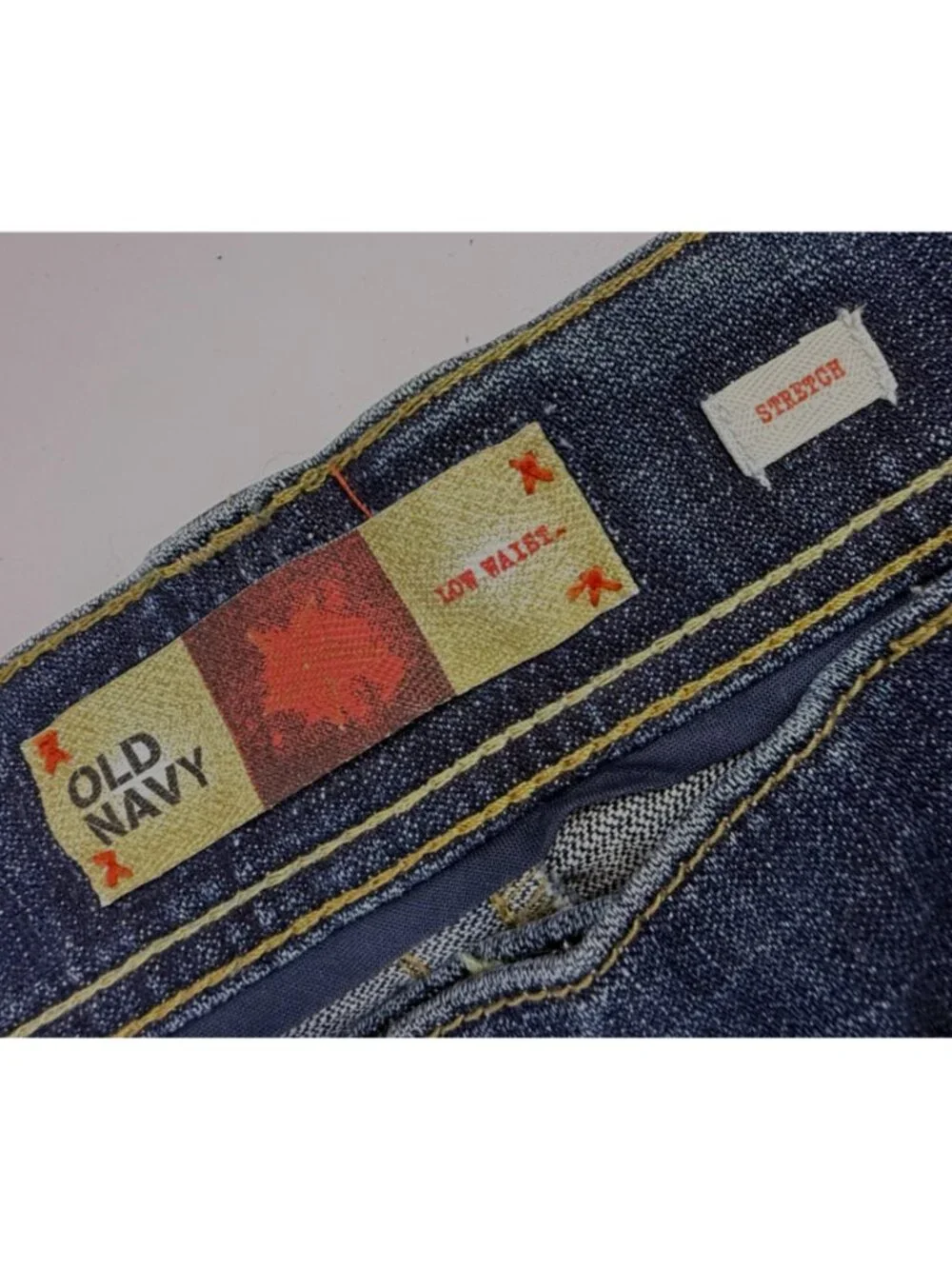 Old Navy Women's Low Waist Capri Jeans Cuffed Hem Size 16